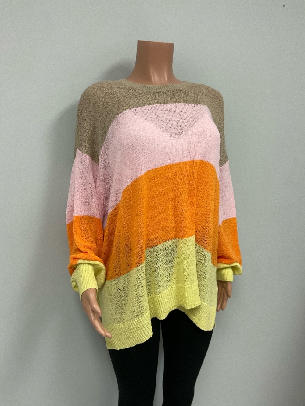 Women's top NWT